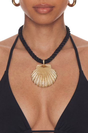 Final Sale SĀN Shell Necklace - Black