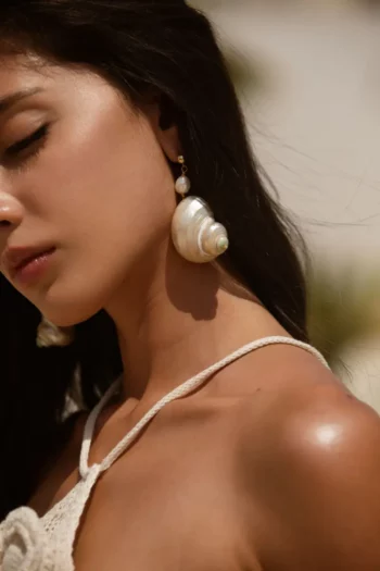 <em>Premium Collection</em> - Mendes Shell Earrings